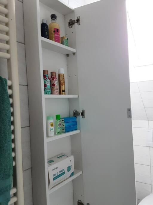 Zentrale Ruhige 3-Zimmer-Wohnung カッセル エクステリア 写真